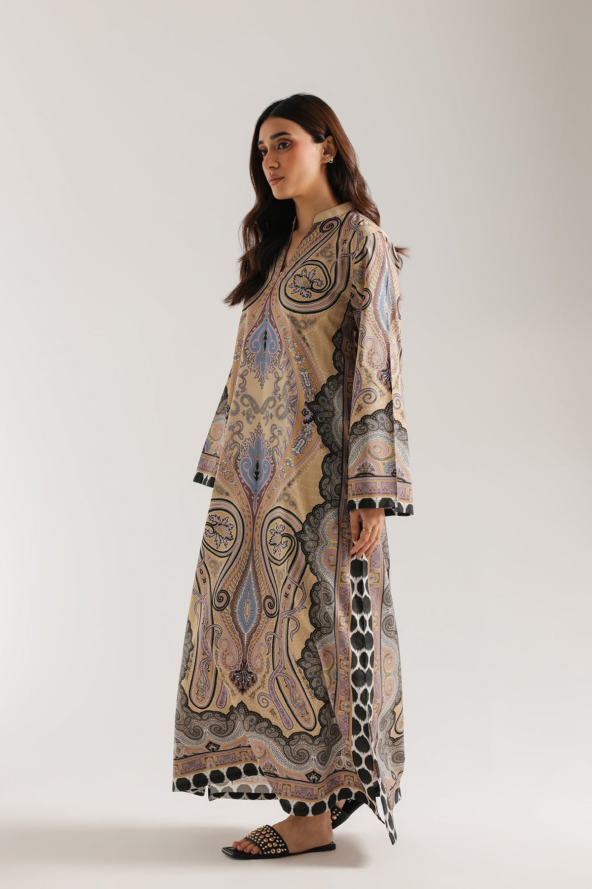 Ethnic