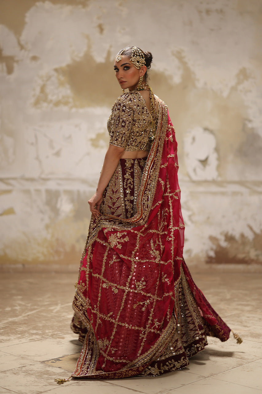 Nida Azwer