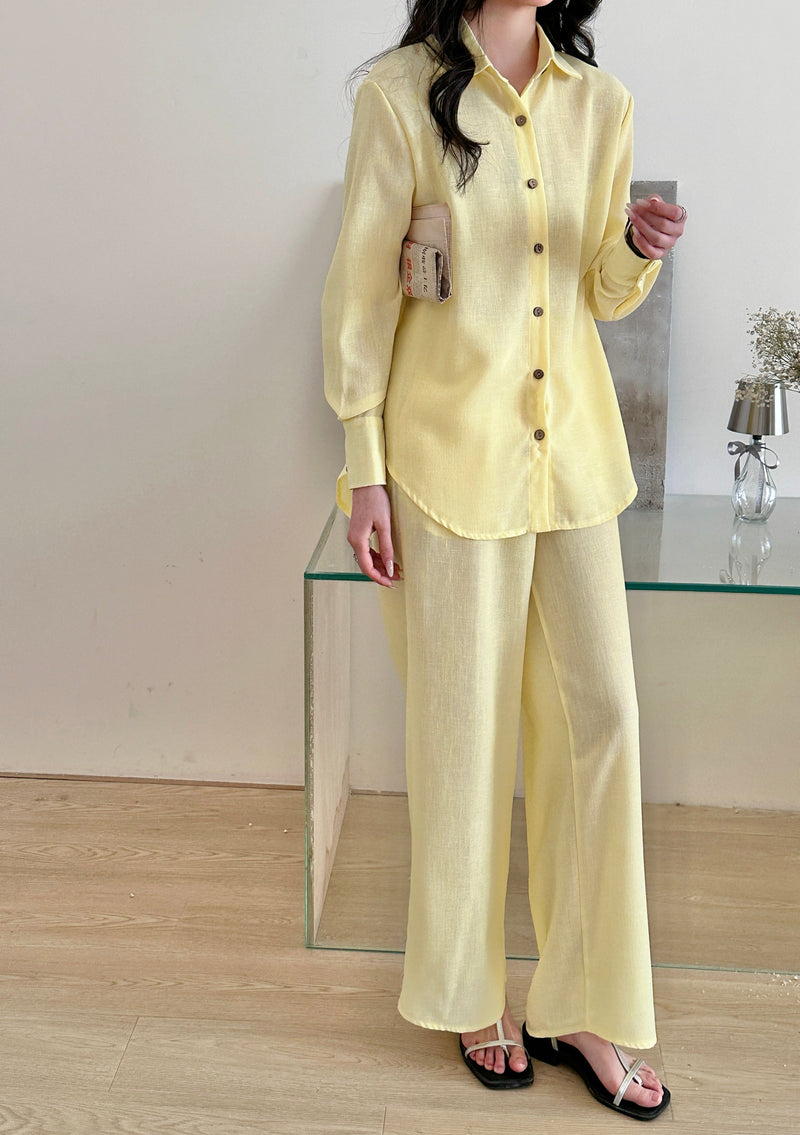 Panama Linen Suit With Button Pale Yellow