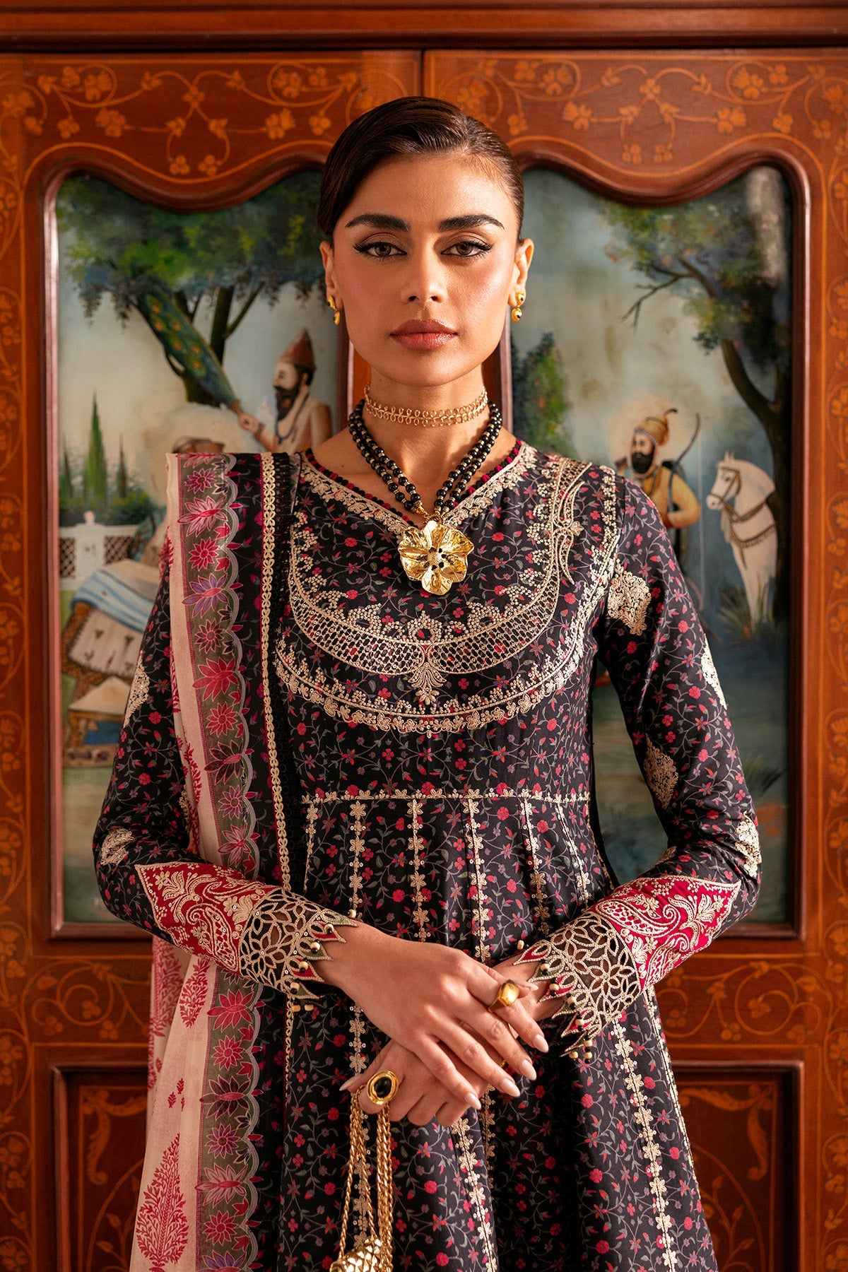 Embroidered Luxury Lawn Sl26-D09