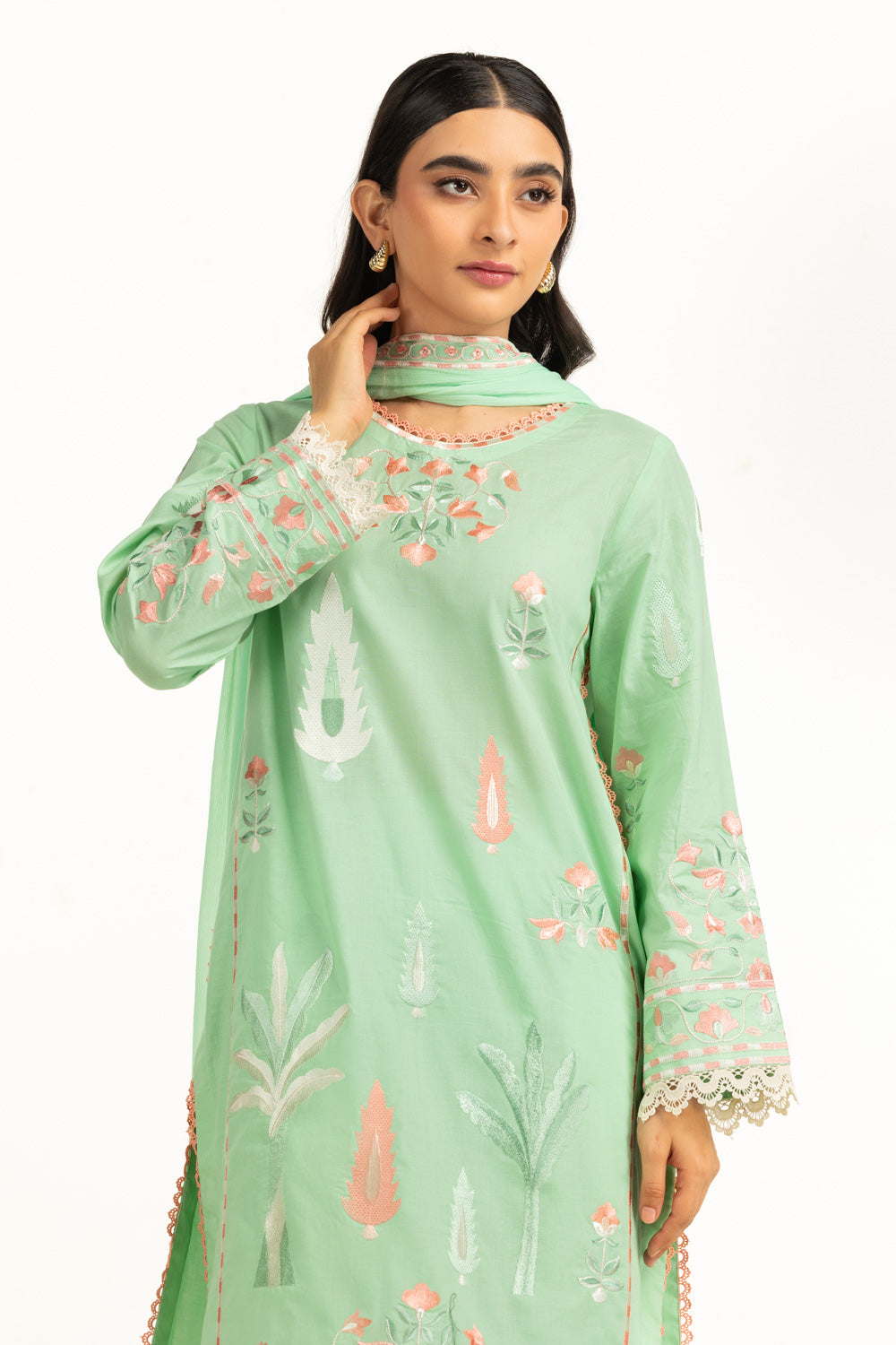 3Pc Cambric Embroidered Suit