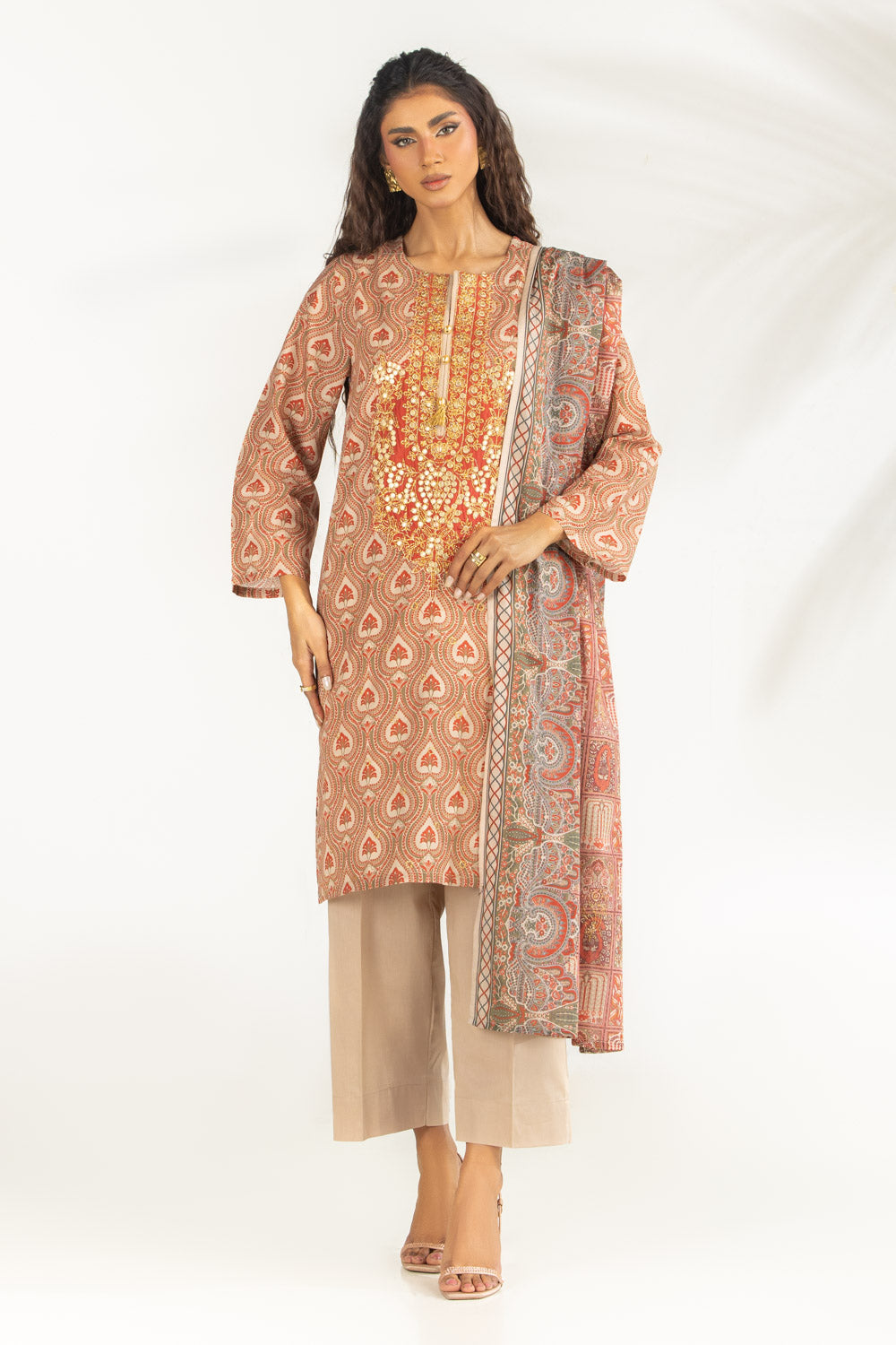 3Pc Lawn Printed Suit With Embroidered