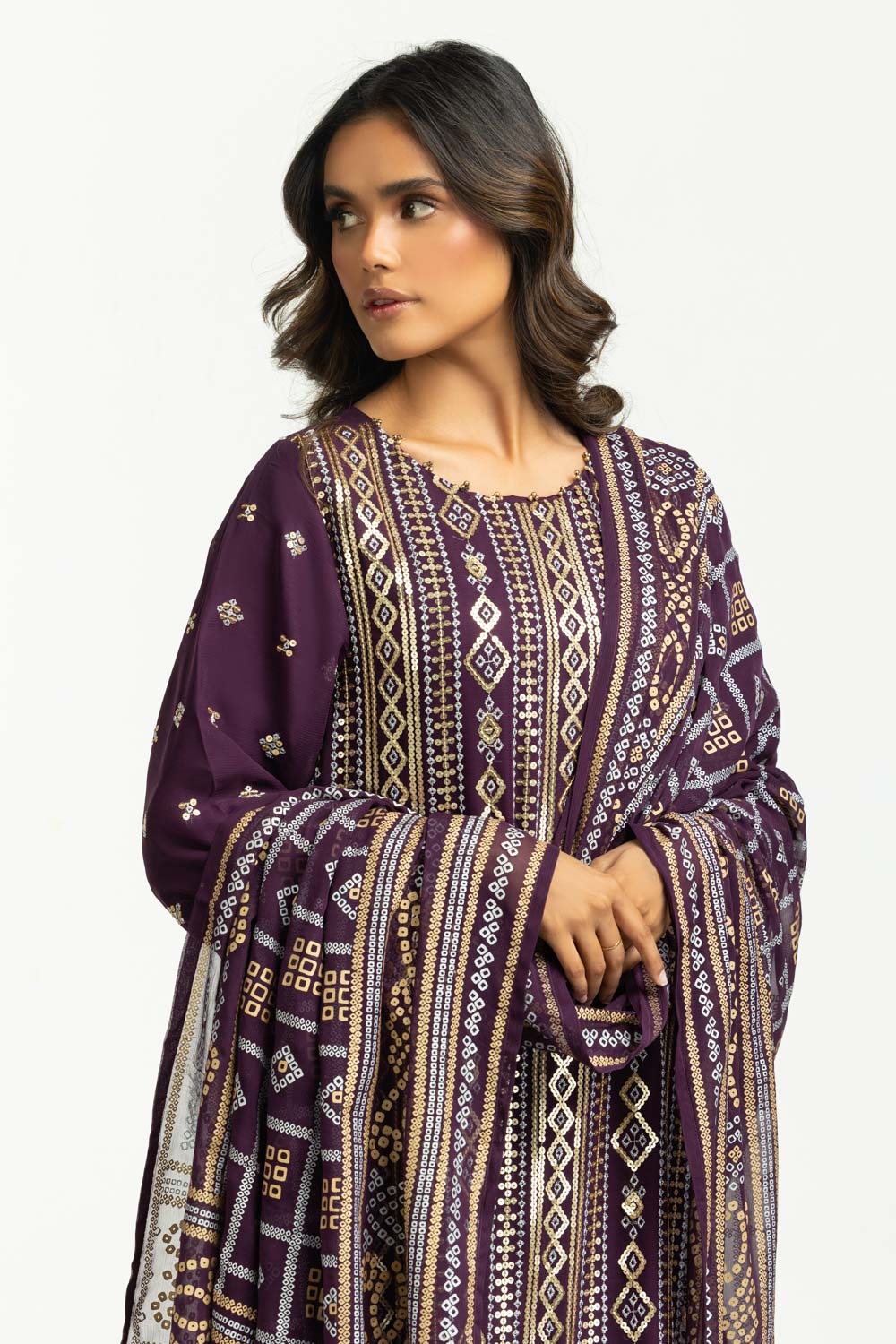 3Pc Chiffon Embroidered Suit