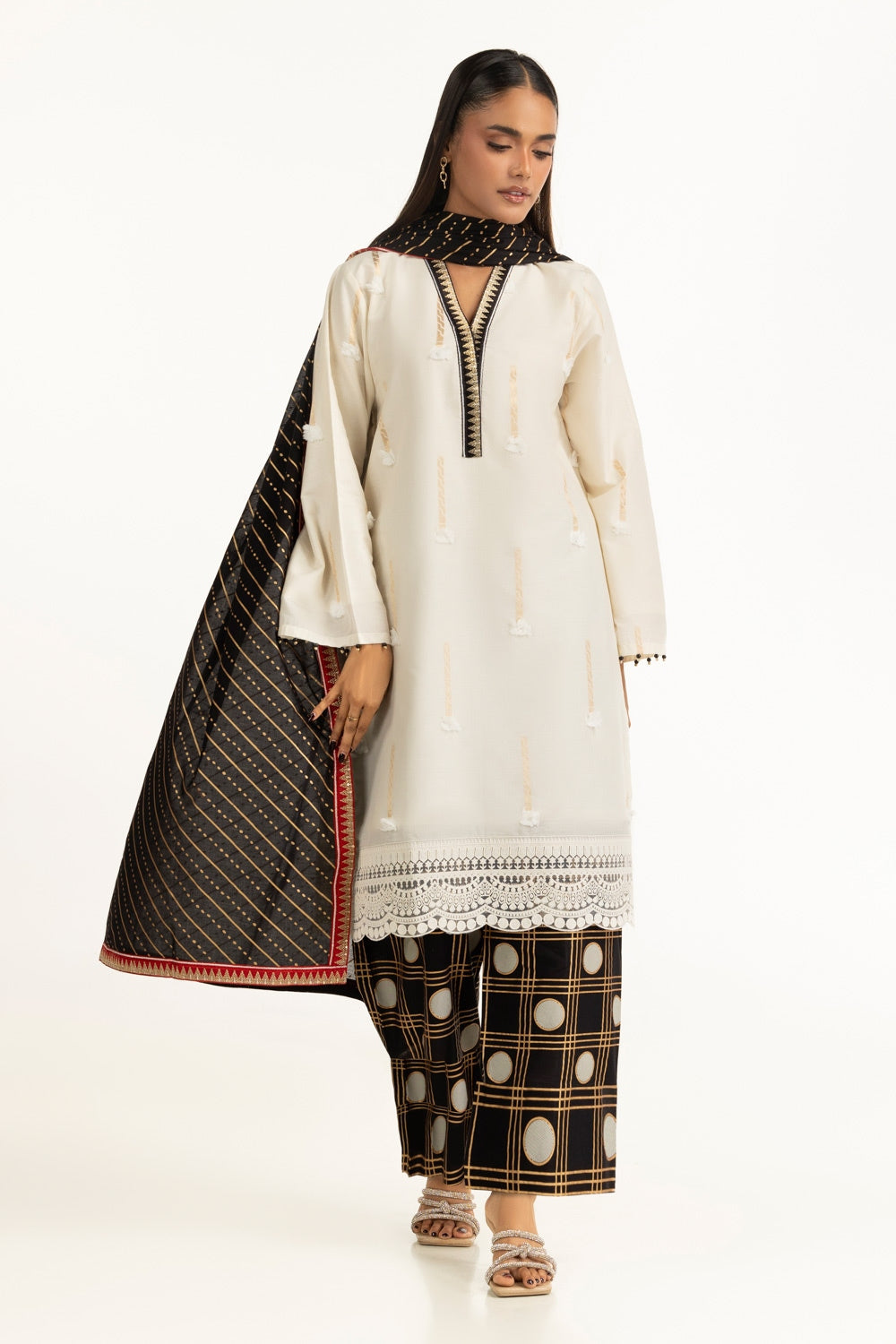 3Pc Jacquard Embroidered Suit