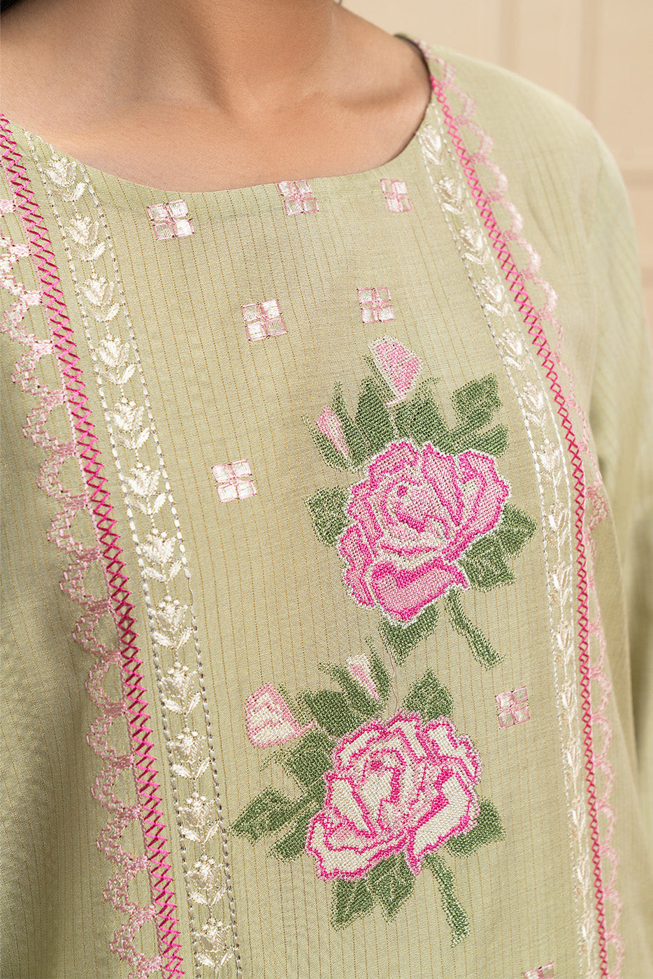 3 Piece Embroidered Missouri Suit (Pret)