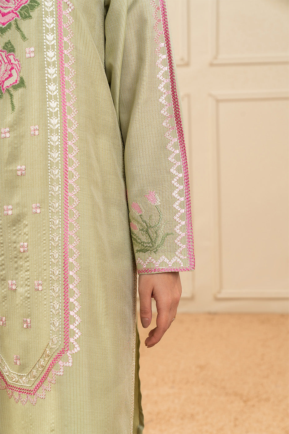 3 Piece Embroidered Missouri Suit (Pret)