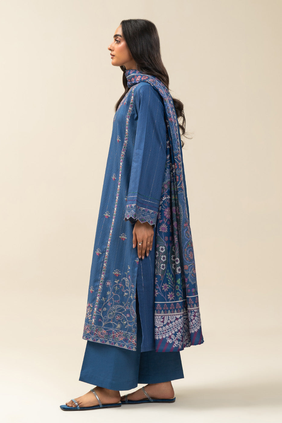 3 Piece Embroidered Textured Lawn Suit-Floral Topaz (Unstitched)