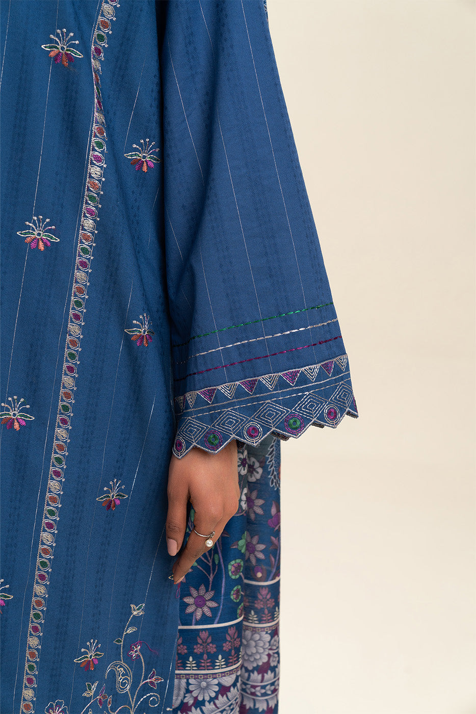 3 Piece Embroidered Textured Lawn Suit-Floral Topaz (Unstitched)