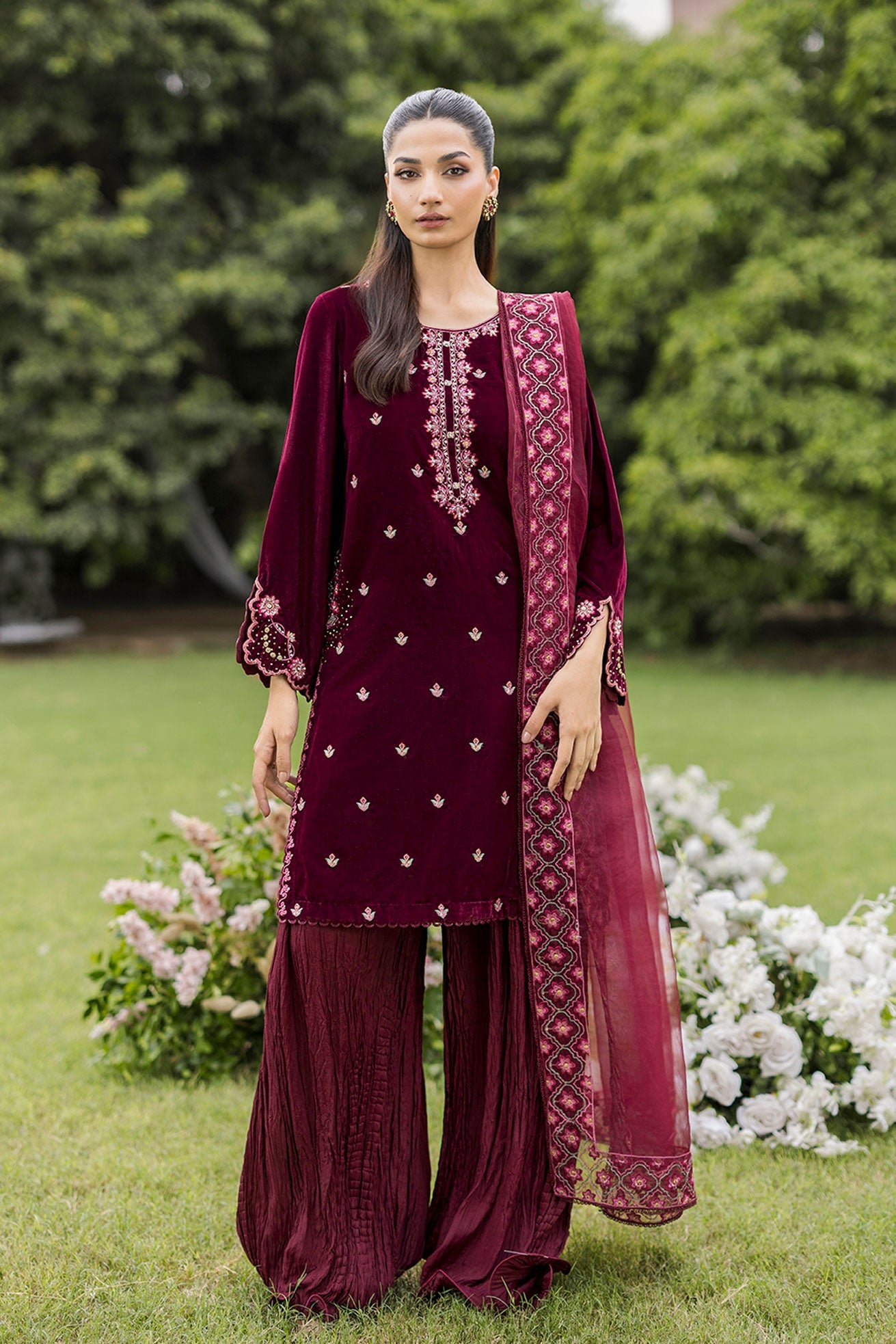Fw25Dd-2826 Maroon Embroidered Dupatta