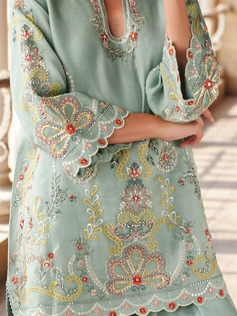 Sicily & Skinny Shalwar