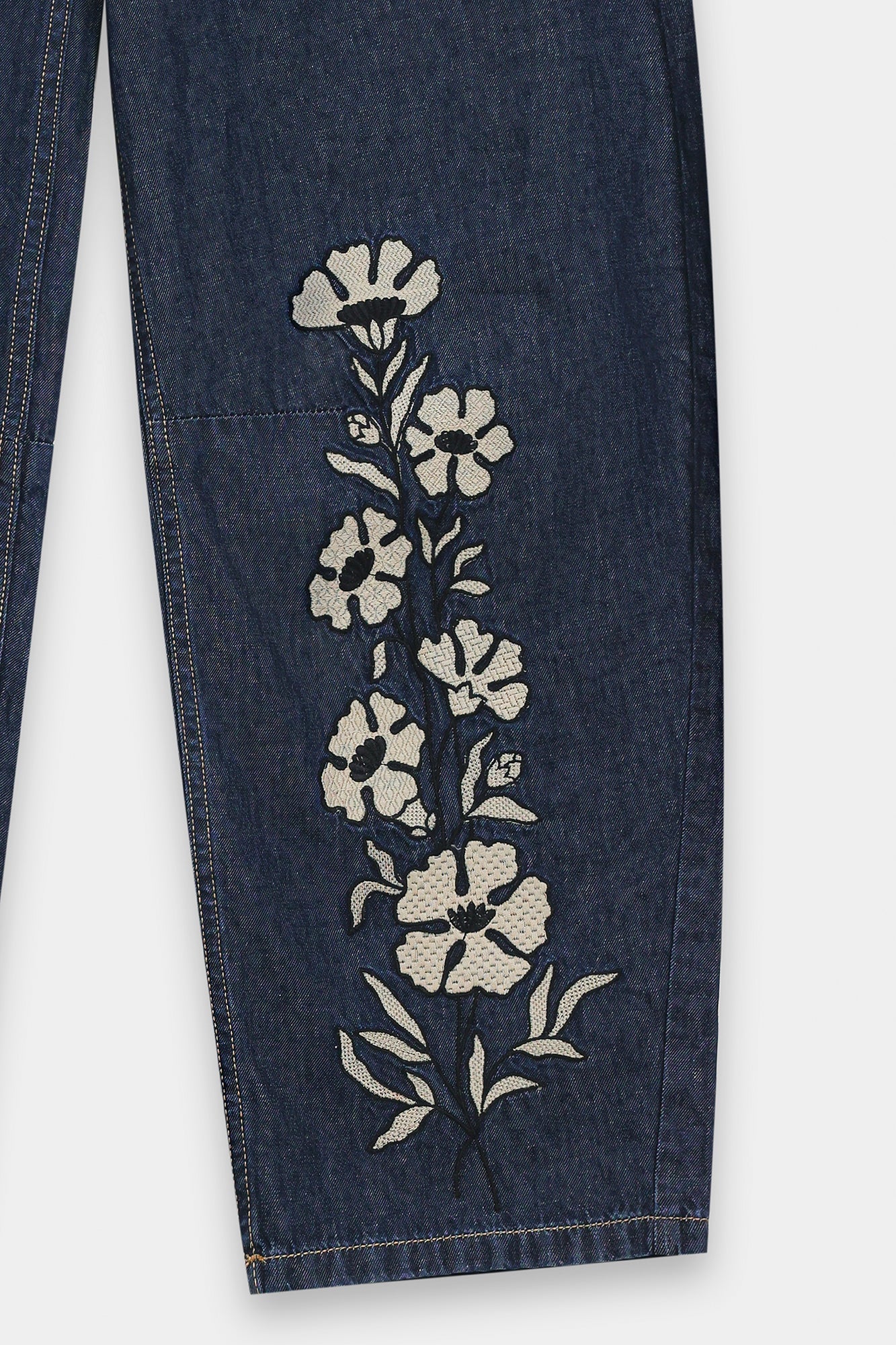 Embroidered Jeans (E1028/101/622)