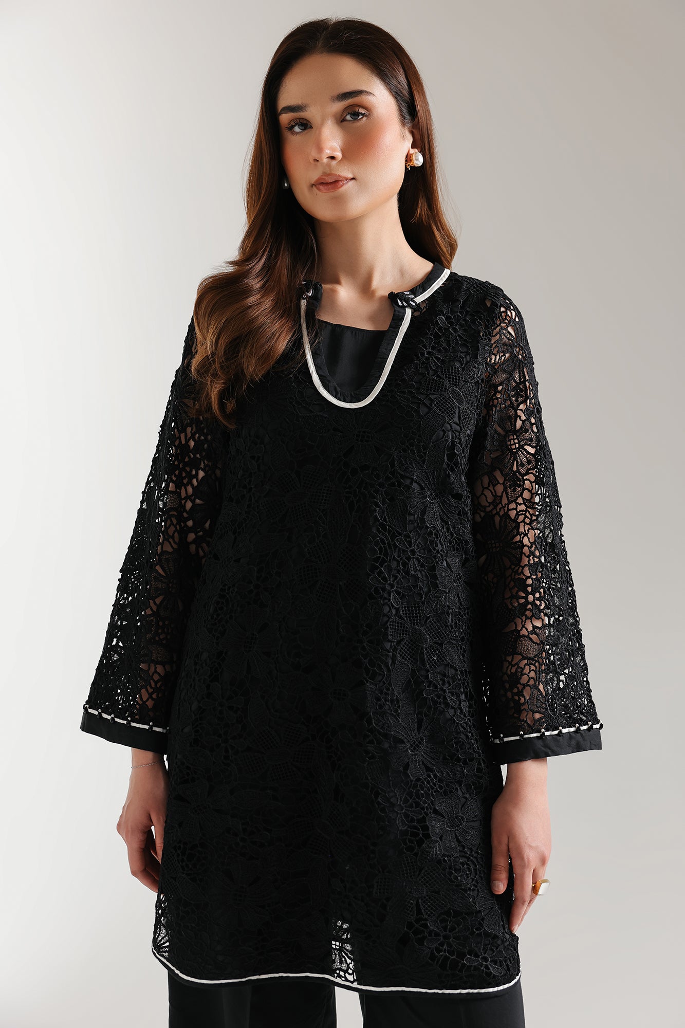 Embroidered Suit (E2997/103/902)