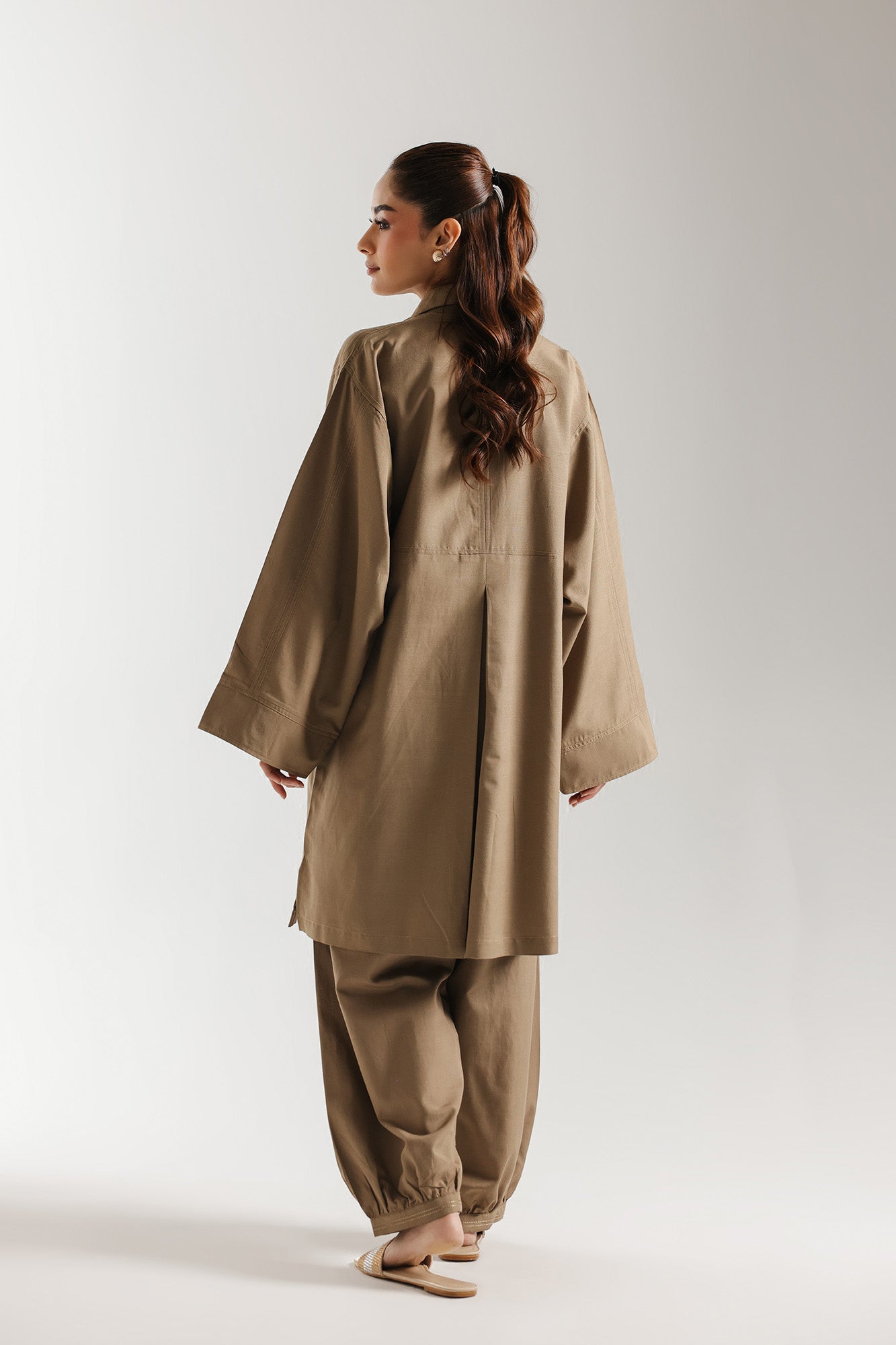 Solid Suit (E8051/102/128)