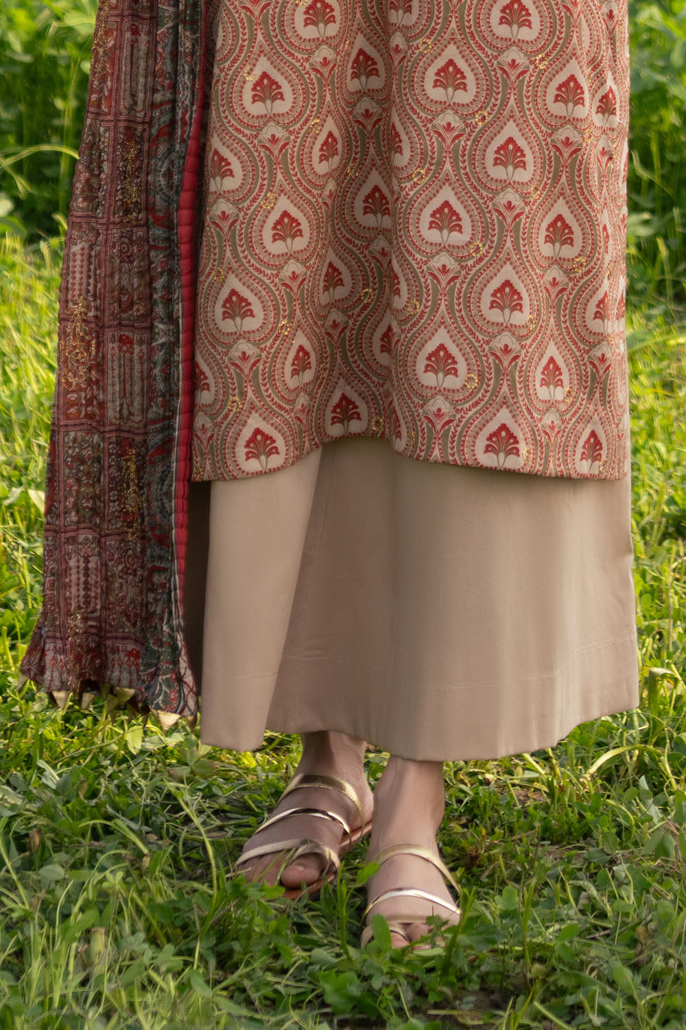 3 Piece Embroidered Printed Lawn Suit With Embroidered Neckline