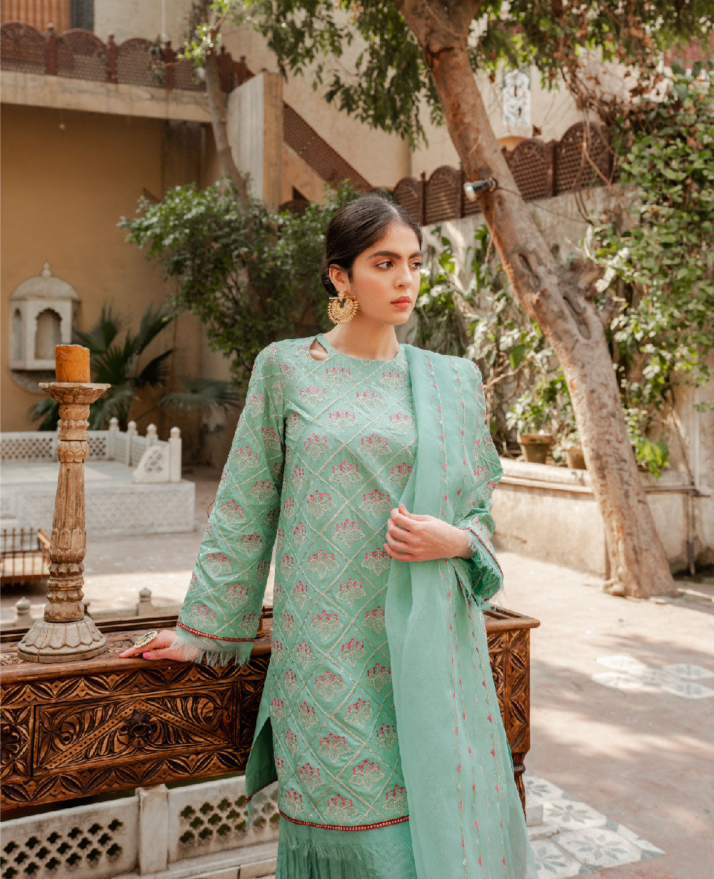 Republic Womenswear