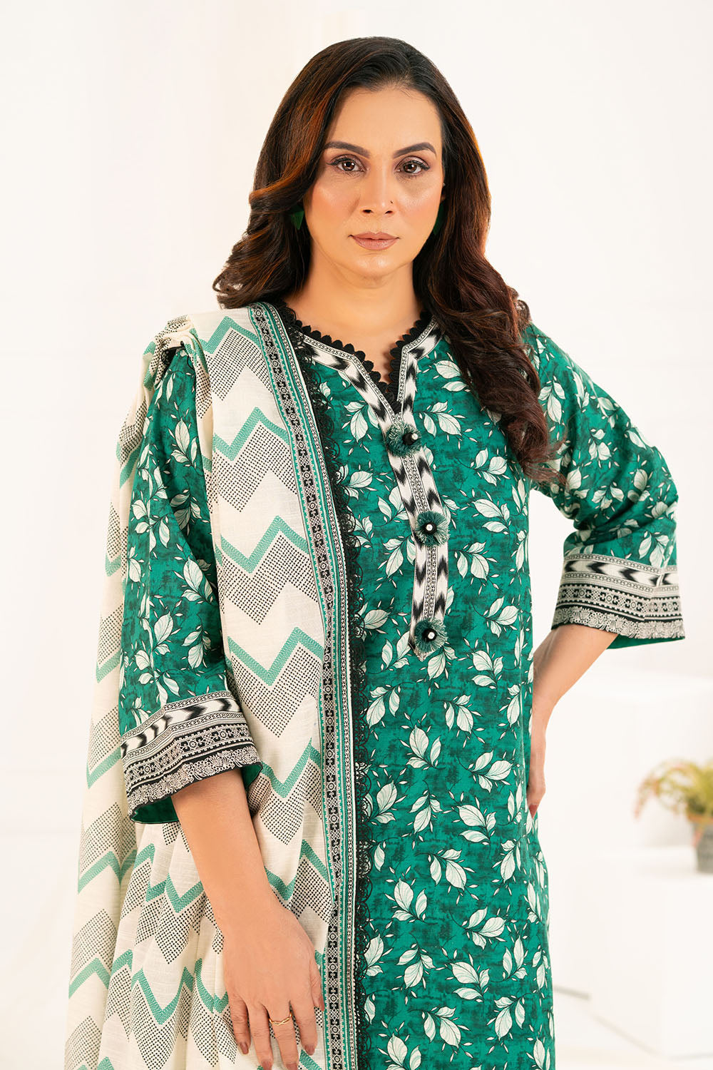 3 Piece Printed Khaddar Suit With Dupatta