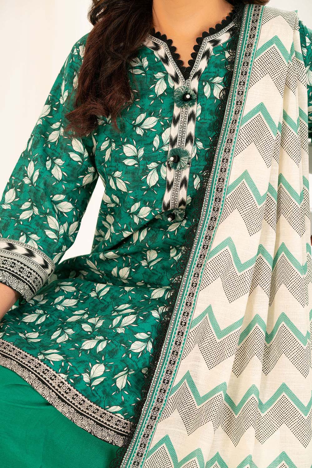 3 Piece Printed Khaddar Suit With Dupatta