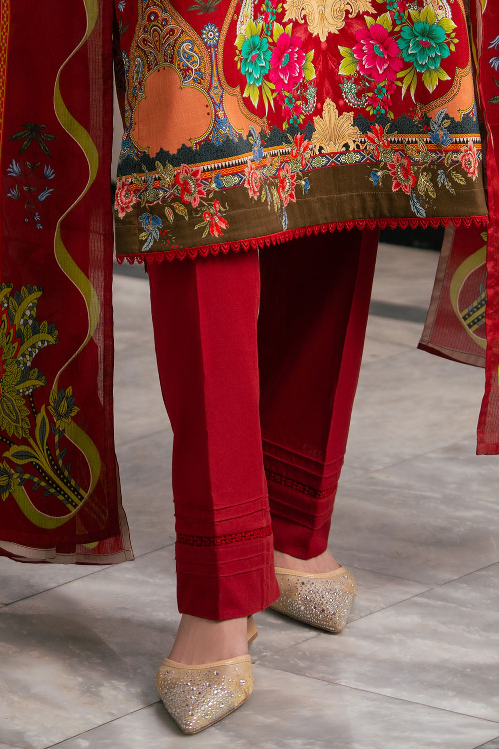 3 Piece Printed Cross Hatch Suit With Lawn Dupatta