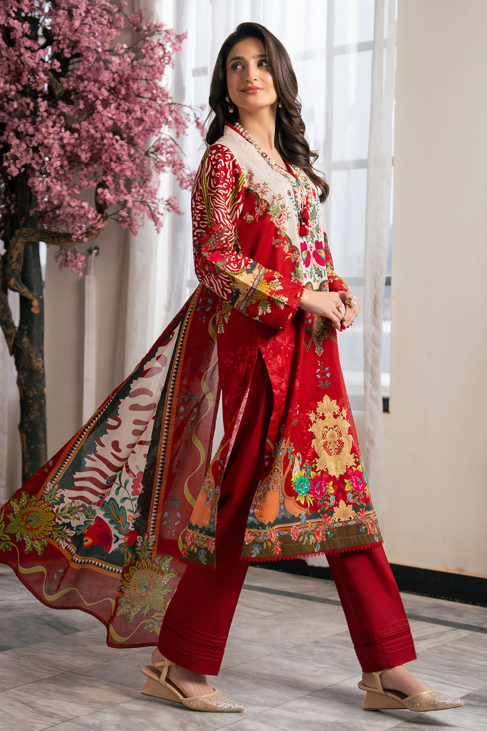3 Piece Printed Cross Hatch Suit With Lawn Dupatta