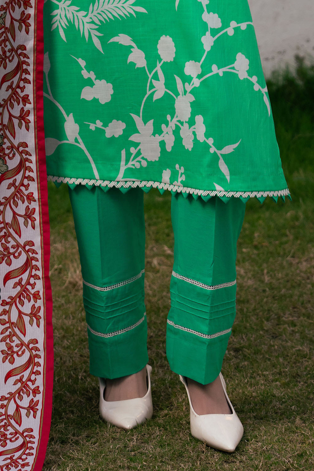 3 Piece Printed Cross Hatch Suit With Lawn Dupatta