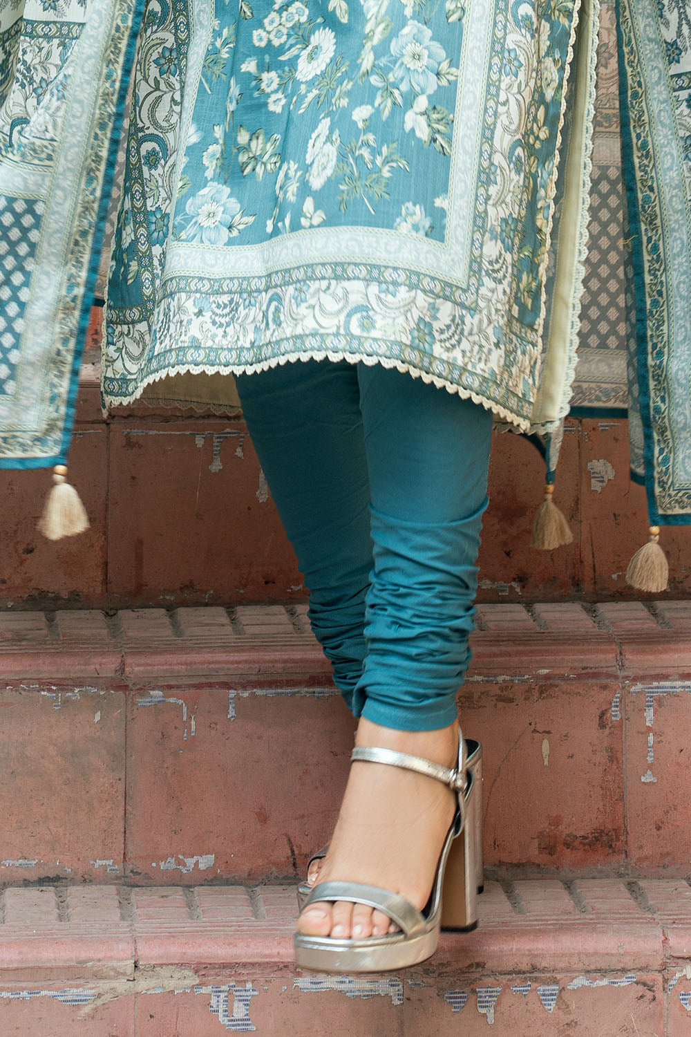 3 Piece Printed Cross Hatch Suit With Lawn Dupatta