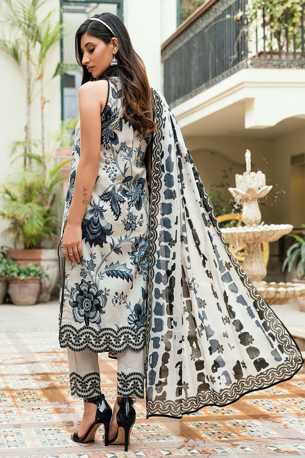 3 Piece Printed Cross Hatch Suit With Lawn Dupatta