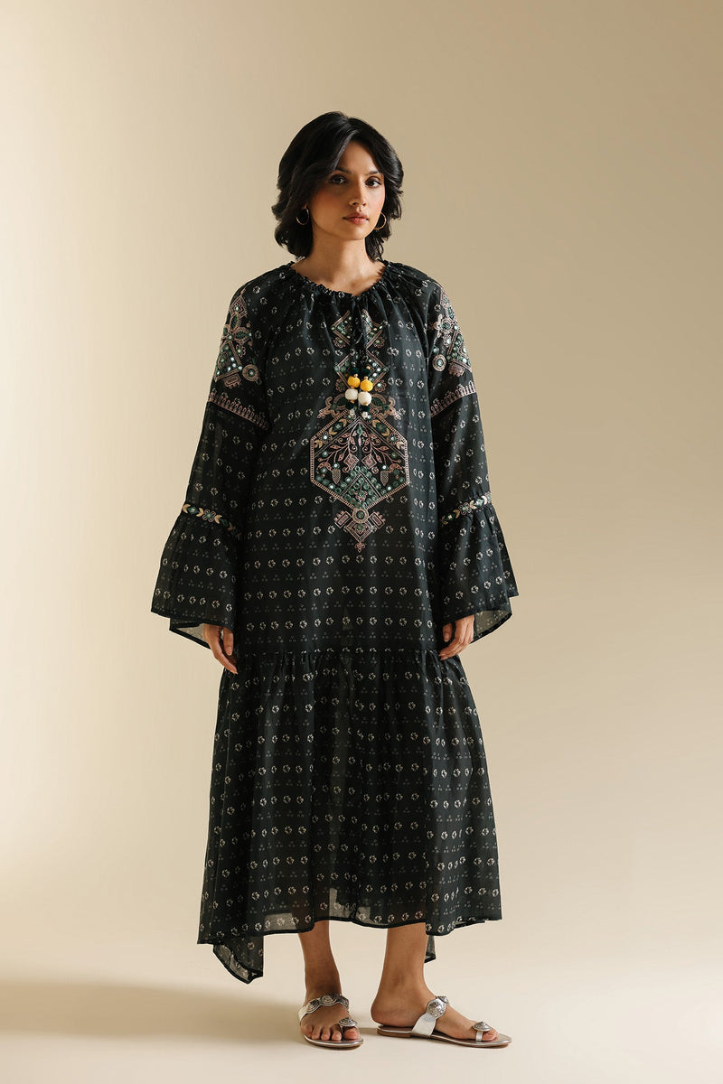DRESS (S3E0446/119/902)