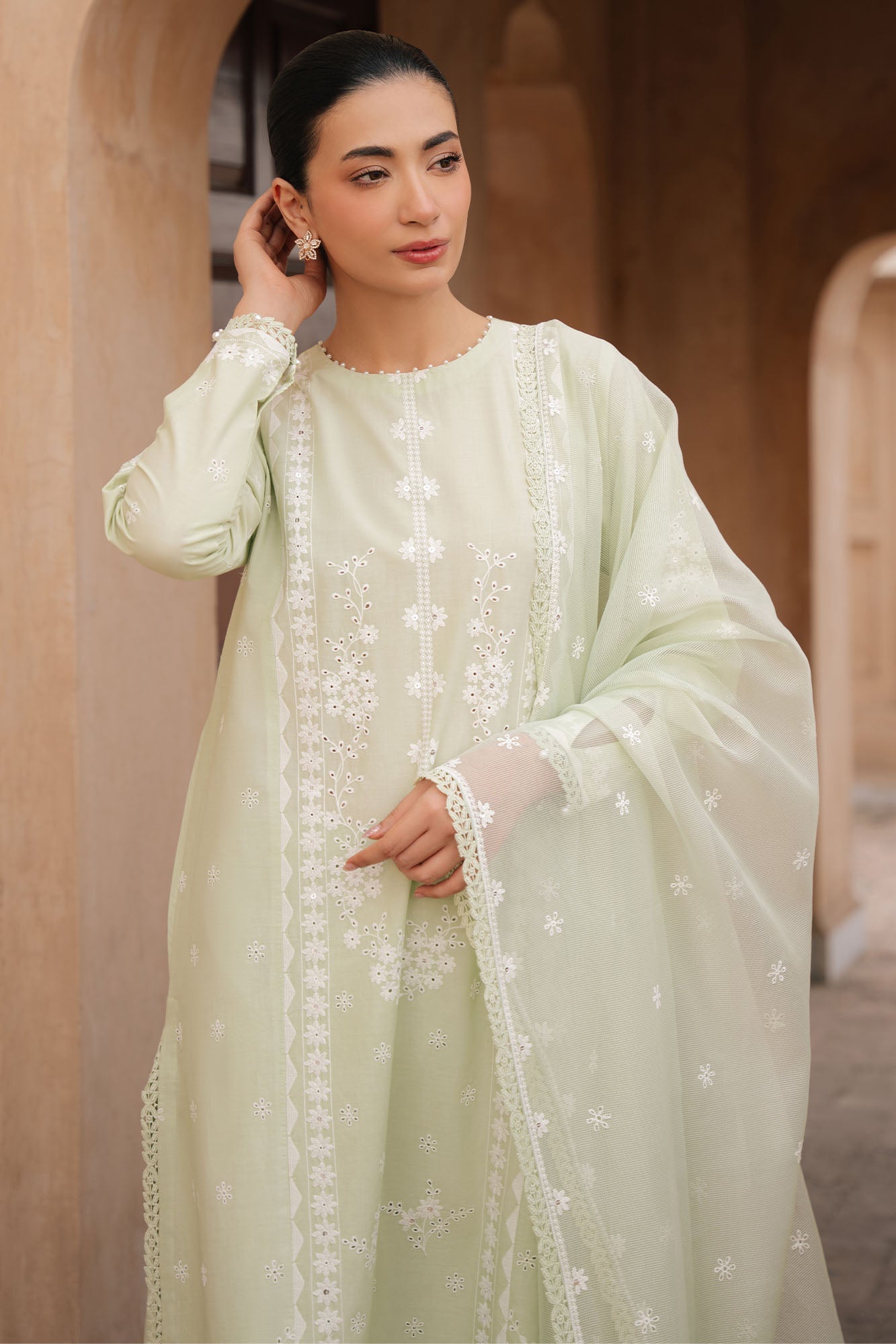 Lumiere Meadow-3Pc Embroidered Lawn Suit