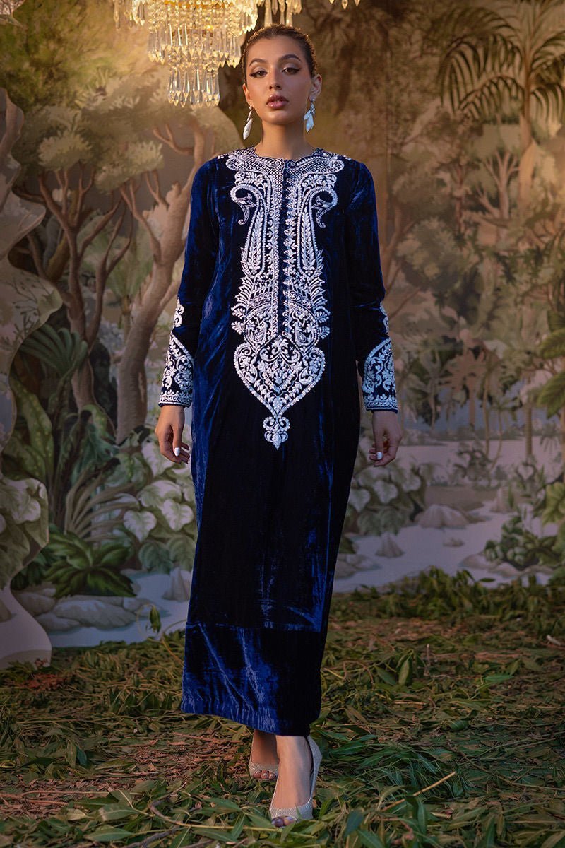 Izza Velvet Luxe Kaftan By Alizay Saad
